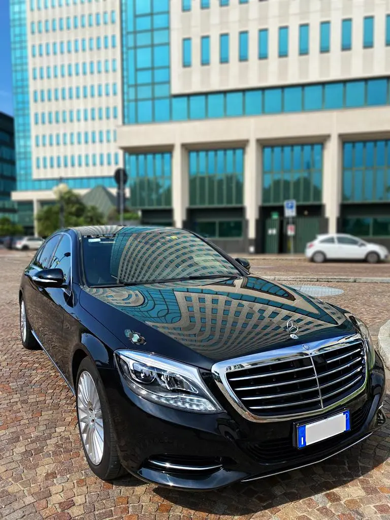 Taxi Transfer Mercedes S in Florence